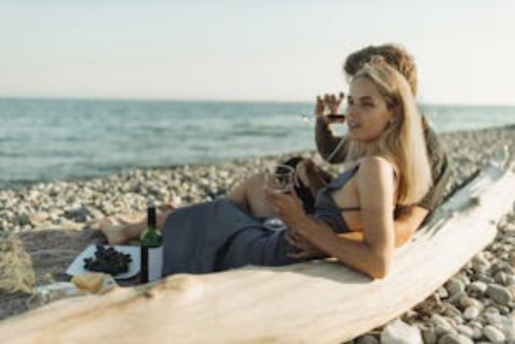 Romantic Getaways: Perfect Itineraries for Couples in Toronto