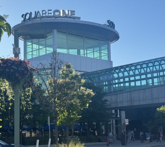 Square One Shopping Centre, Mississauga Square One Shopping Centre, Mississauga